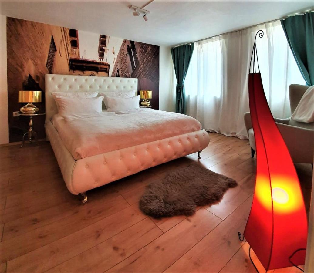 Design Apartment Barcelonanights Freiburg im Breisgau Luaran gambar